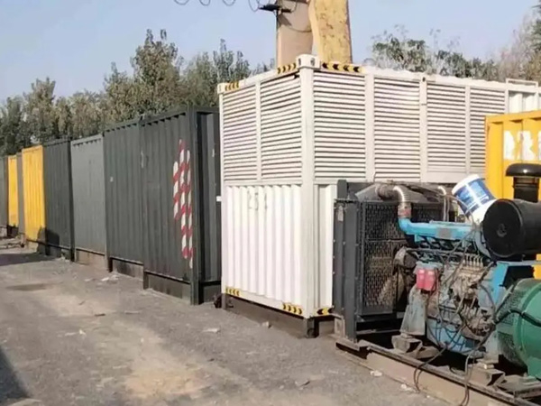 尼木200KW柴油发电机机组每小时油耗是多少？